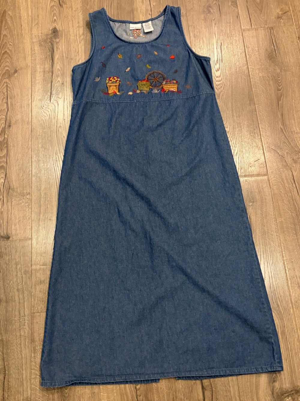 Bobbie Brooks Denim Jumper Dress Embroidered Fall Leaves L Cottagecore Vitg 90s - Picture 7 of 10